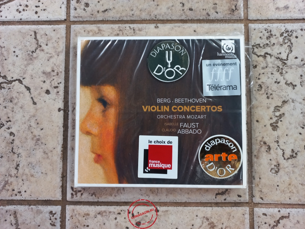 Audio CD: Alban Berg (2012) Violin Concertos Audio CD: Alban Berg (2012) Violin Concertos
