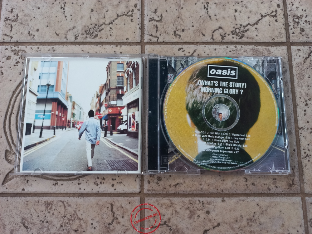 Audio CD: Oasis (2) (1995) (What's The Story) Morning Glory?