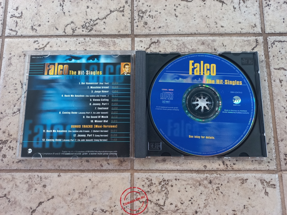 Audio CD: Falco (1998) The Hit-Singles Audio CD: Falco (1998) The Hit-Singles