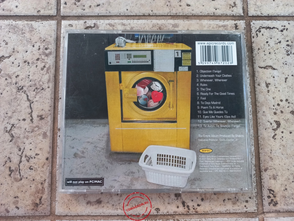 Audio CD: Shakira (2001) Laundry Service Audio CD: Shakira (2001) Laundry Service