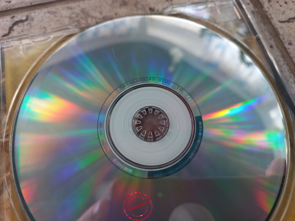 Audio CD: Shakira (2001) Laundry Service Audio CD: Shakira (2001) Laundry Service