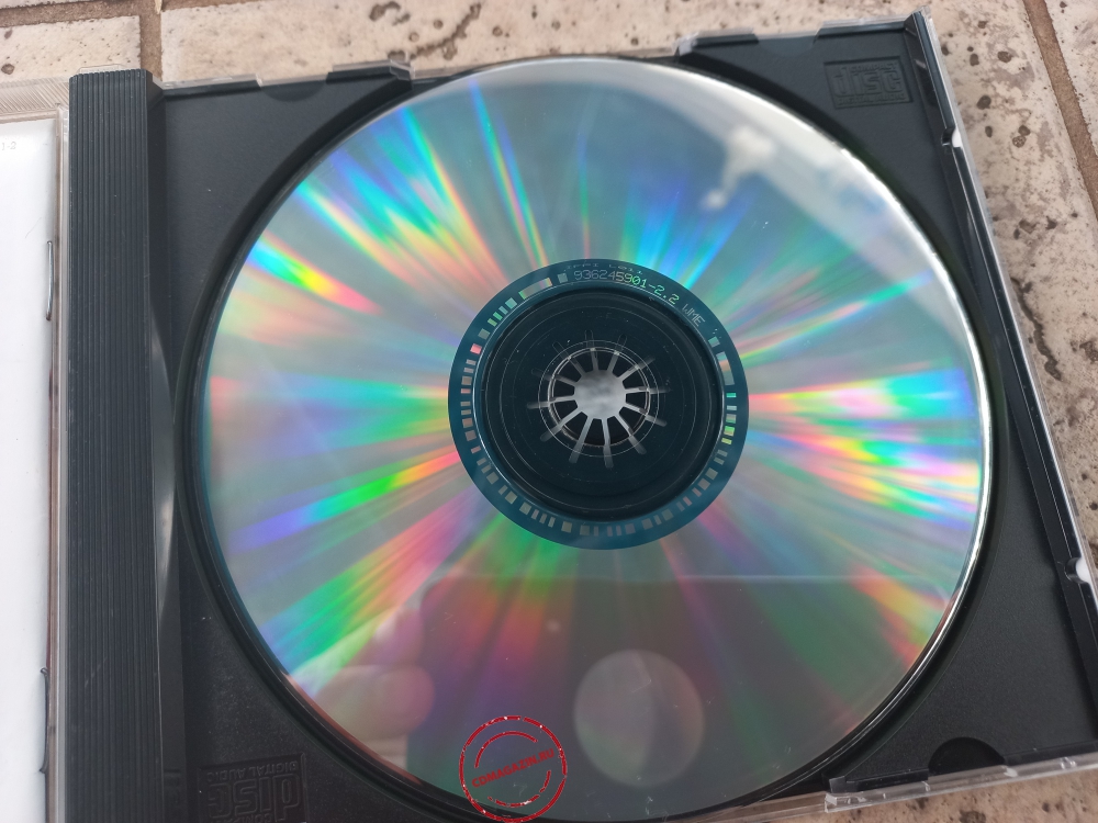 Audio CD: Alanis Morissette (1995) Jagged Little Pill