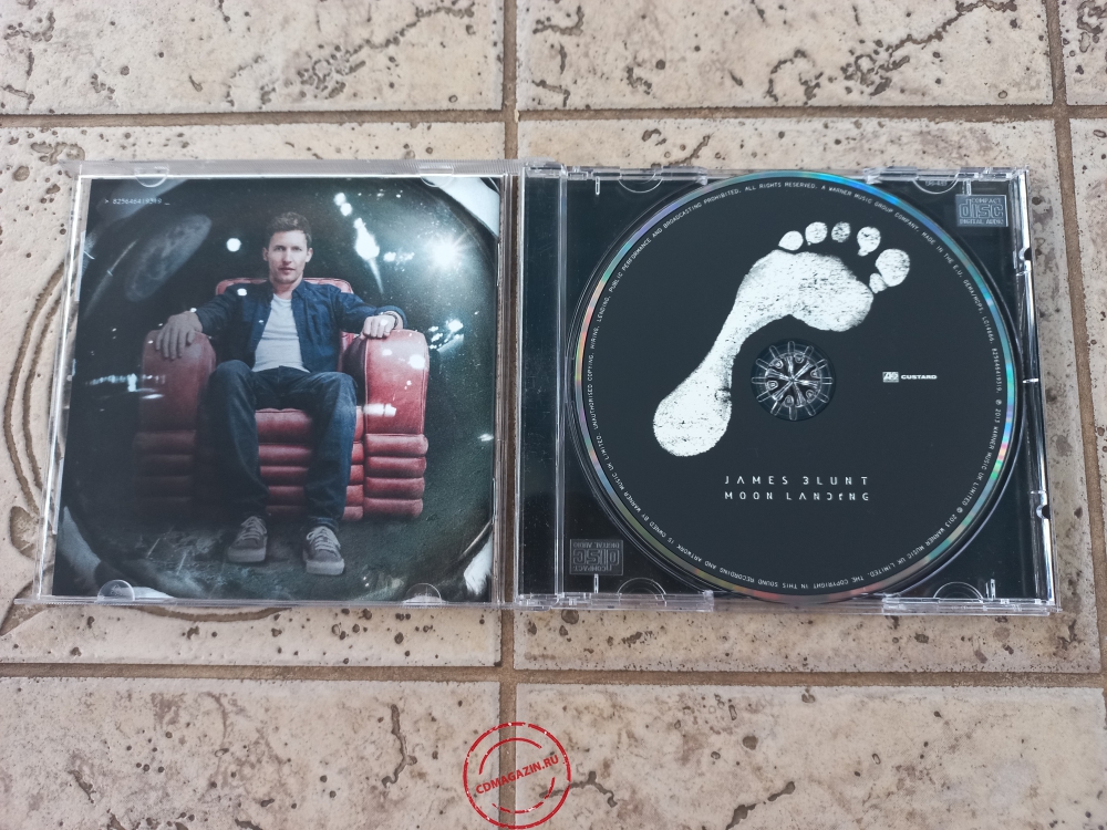 Audio CD: James Blunt (2013) Moon Landing Audio CD: James Blunt (2013) Moon Landing
