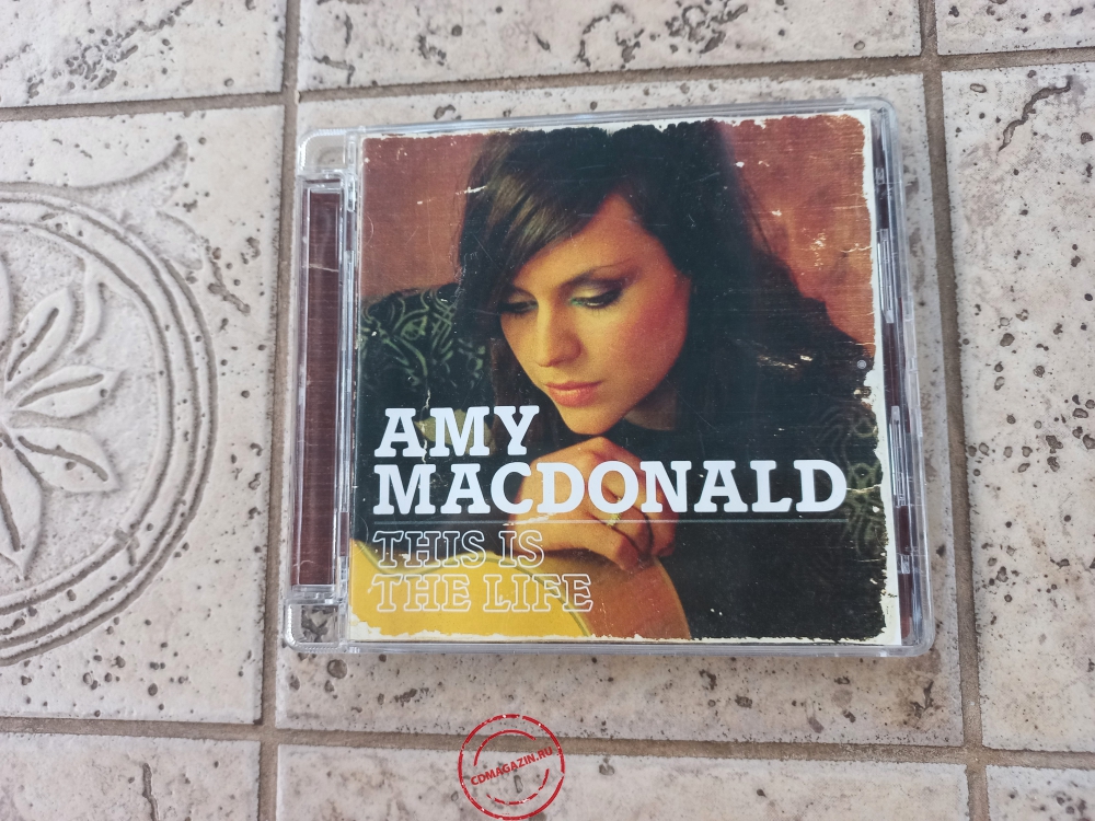 Audio CD: Amy MacDonald (2007) This Is The Life Audio CD: Amy MacDonald (2007) This Is The Life