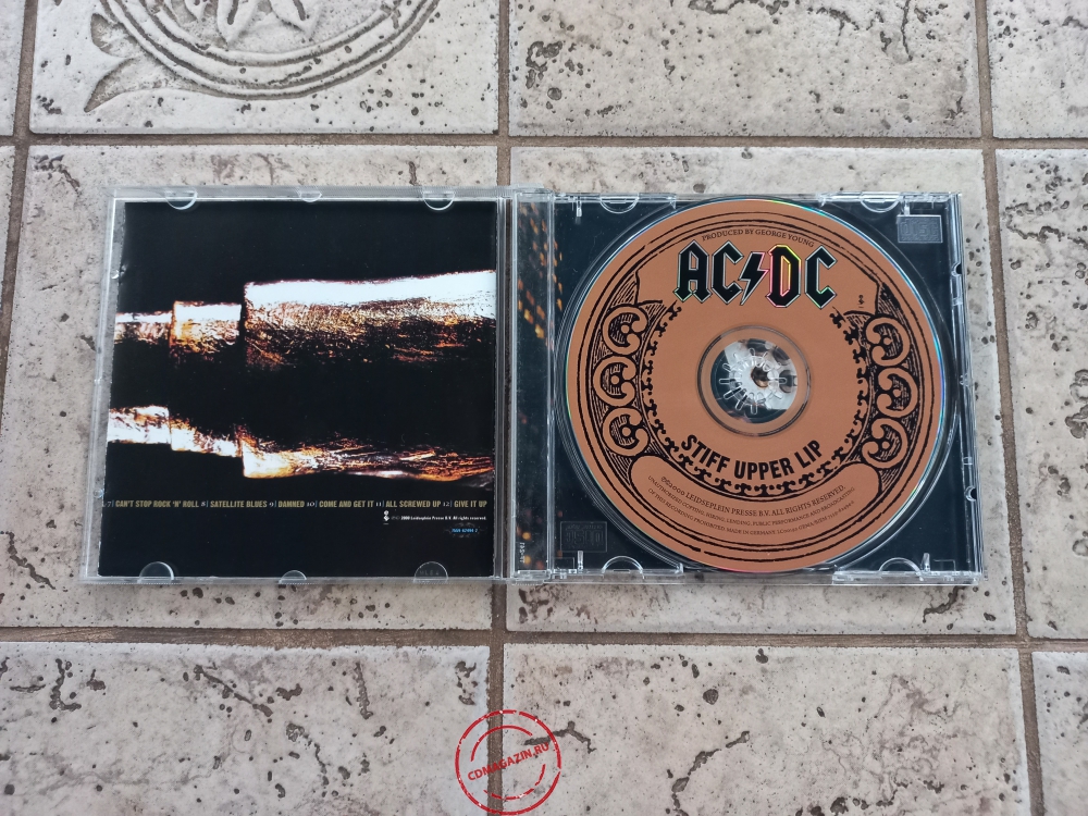 Audio CD: AC/DC (2000) Stiff Upper Lip Audio CD: AC/DC (2000) Stiff Upper Lip