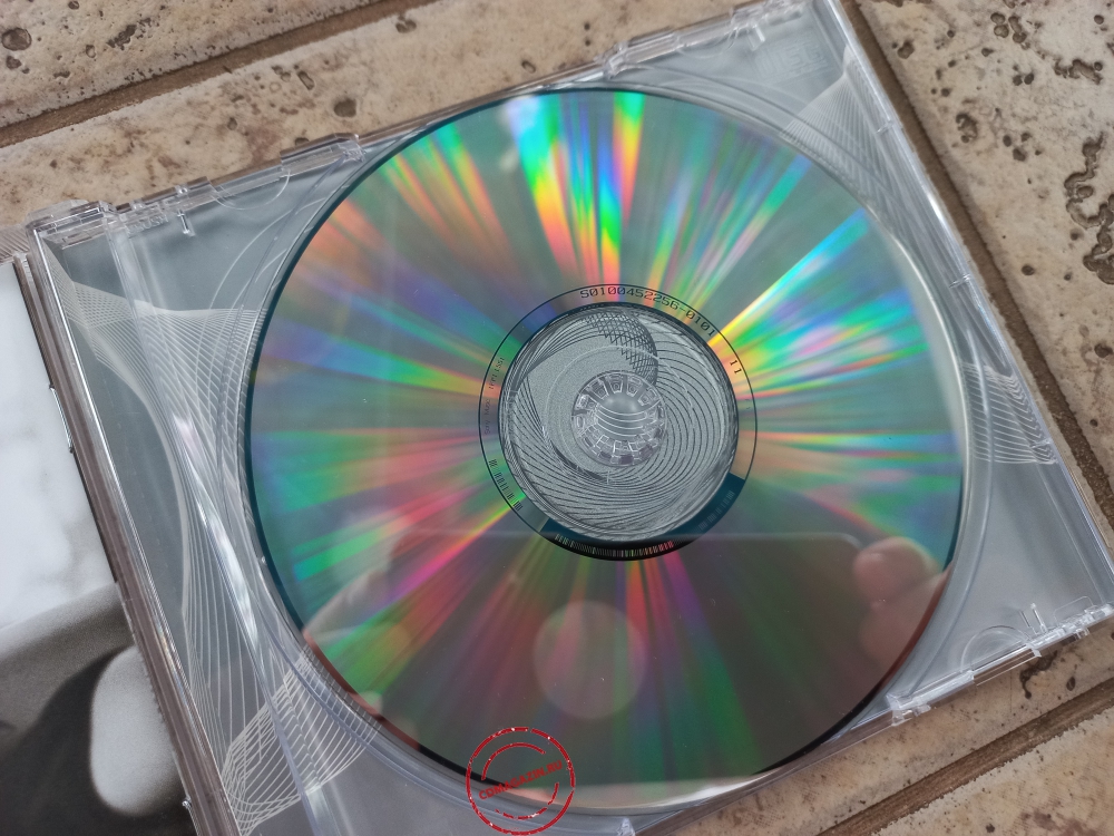 Audio CD: Celine Dion (2003) One Heart