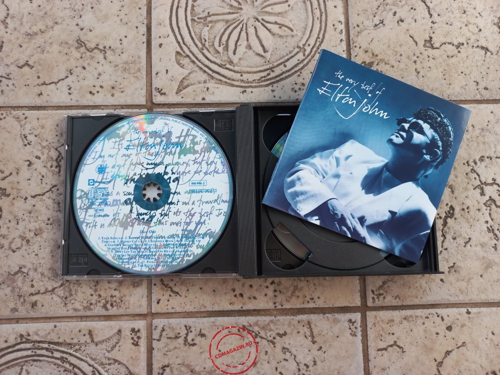 Audio CD: Elton John (1990) The Very Best Of Elton John Audio CD: Elton John (1990) The Very Best Of Elton John