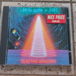 Audio CD: Earth Wind & Fire (1983) Electric Universe