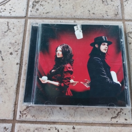Audio CD: White Stripes (2005) Get Behind Me Satan