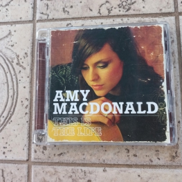 Audio CD: Amy MacDonald (2007) This Is The Life