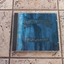 Audio CD: Bon Jovi (1988) New Jersey