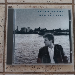 Audio CD: Bryan Adams (1987) Into The Fire
