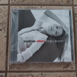 Audio CD: Celine Dion (2003) One Heart