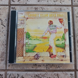 Audio CD: Elton John (1973) Goodbye Yellow Brick Road