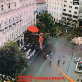 Audio CD: Neoton Familia (Newton Family) (1987) Vedohalo Nelkul