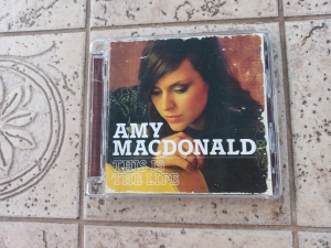 Виниловая пластинка: Amy MacDonald (2007) This Is The Life